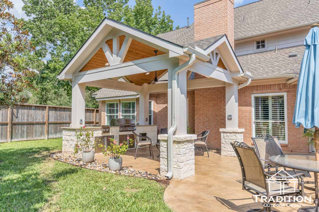 Custom Patio Cover & Outdoor Kitchen in Katy, Texas