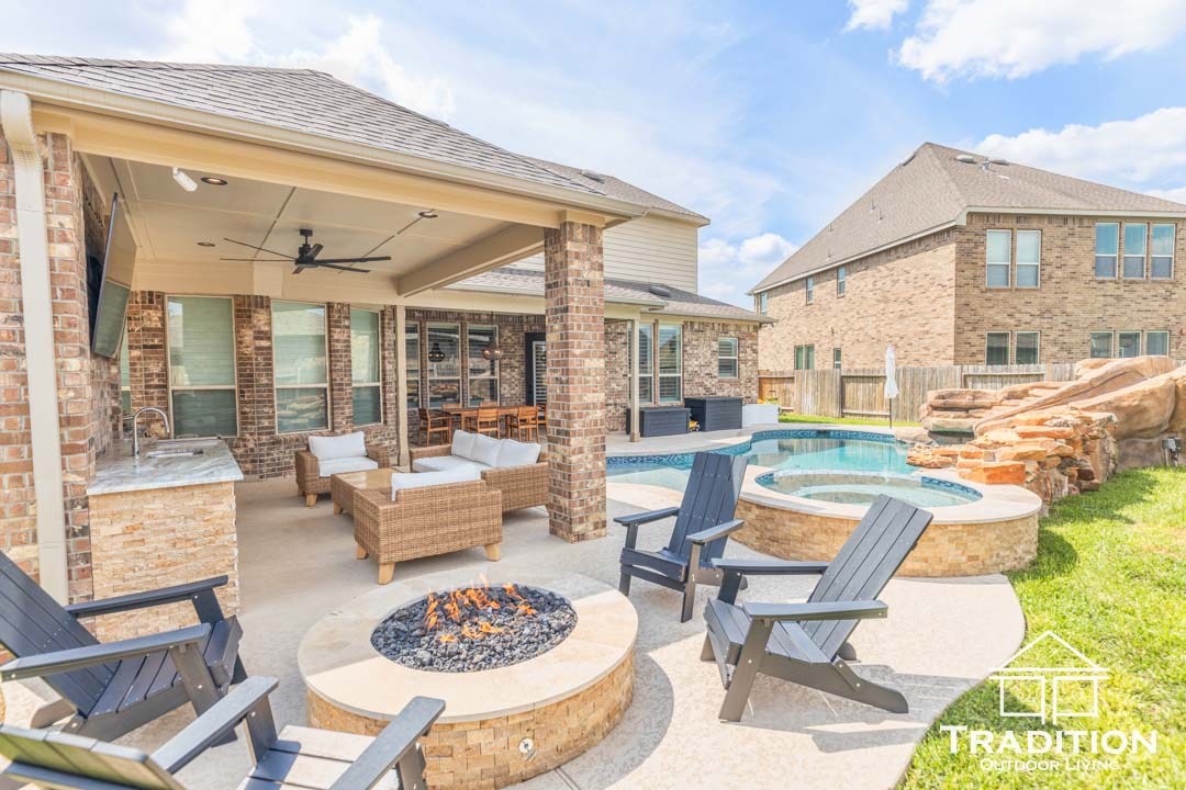 Custom Patio, Outdoor Kitchen, & more in Houston, Texas