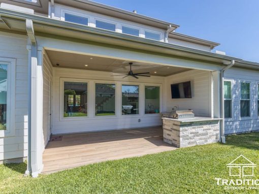 Small Patio Cover & Outdoor Kitchen Project in Houston, TX